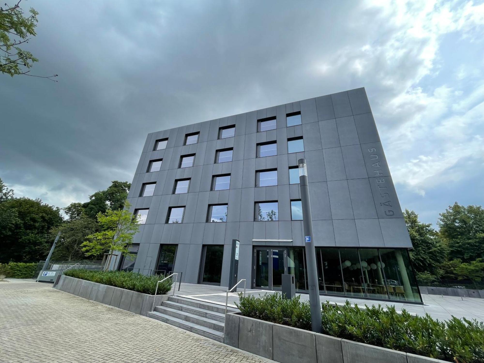 Hotel Am Campus Monchengladbach Bagian luar foto