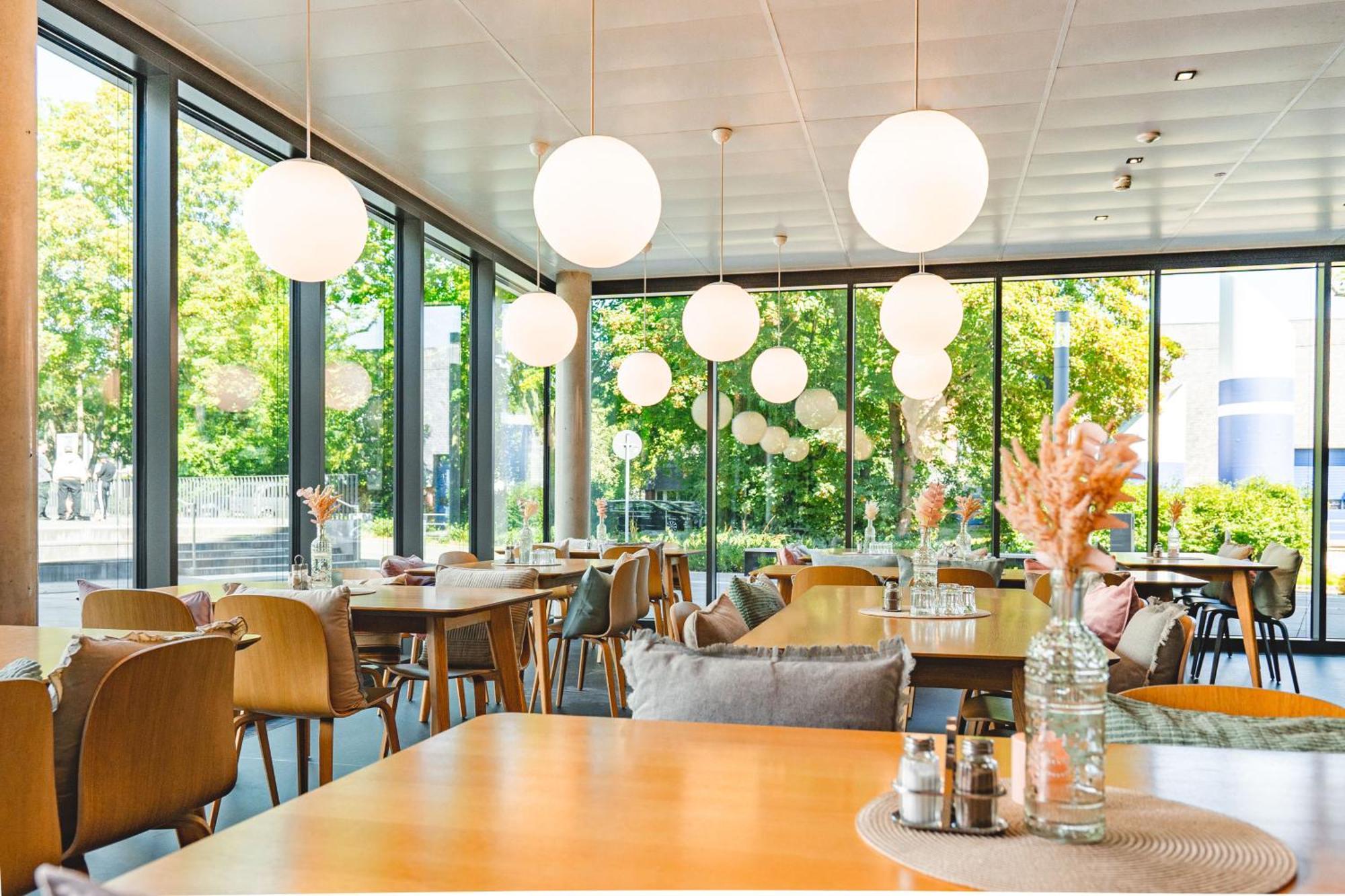 Hotel Am Campus Monchengladbach Bagian luar foto